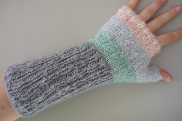 Basic Fluffy Fingerless Gloves or Glittens