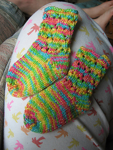 Ribbed Eyelet Toe Up Sox