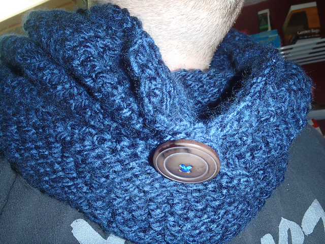 Button Cowl