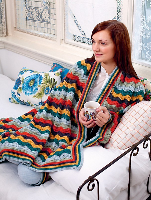 Stripy Wave Throw
