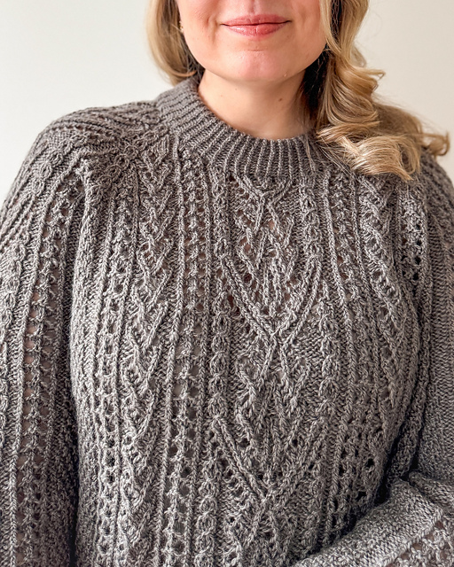 Ravelry: Meredith Grey pullover pattern by Sari Nordlund