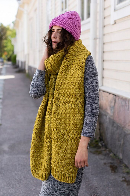 Aino Scarf