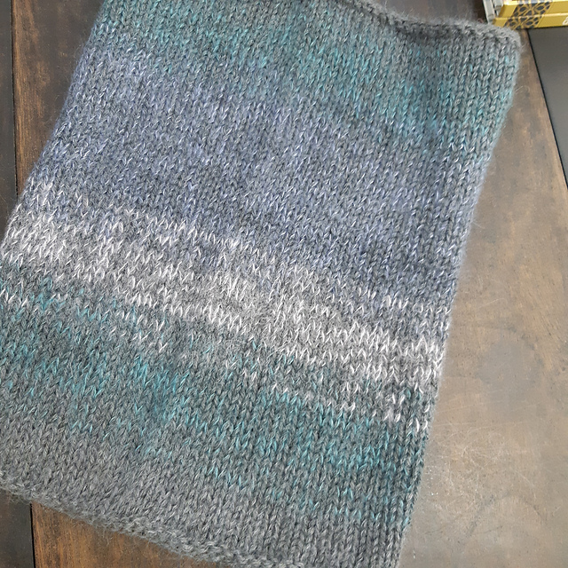 Shadow Stripes Cowl