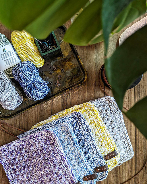 Modern Moss Stitch Pot Holder