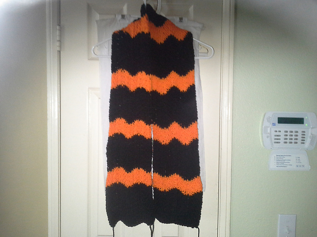 Loom Knit Chevron Scarf