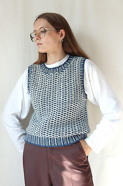 Ravelry: Wave Vest pattern by Alice Hoyle