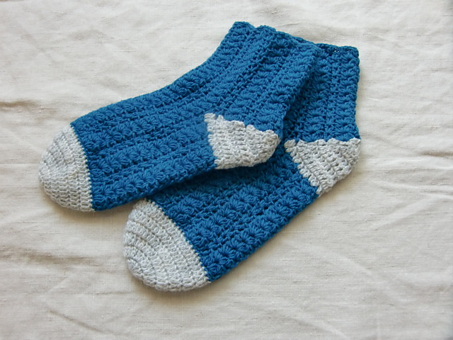 MEG KNITTING さんのウール手編み靴下 細かなオーダーも 「Meg KNITTING」の手編み靴下 | 暮らしと