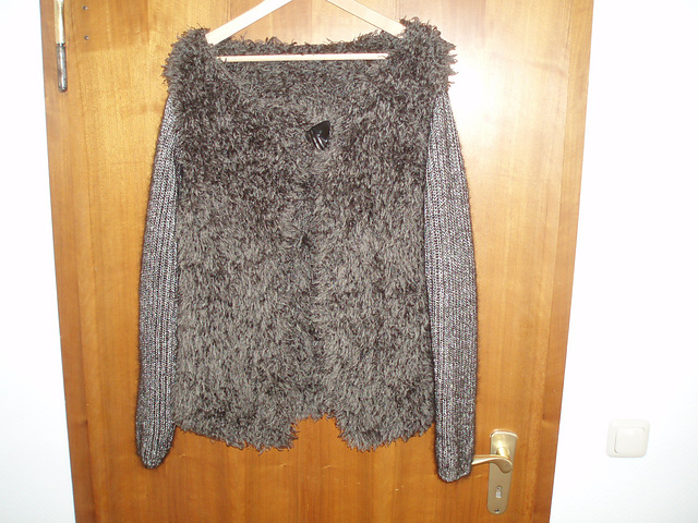 # 21 Jacke in Felloptik