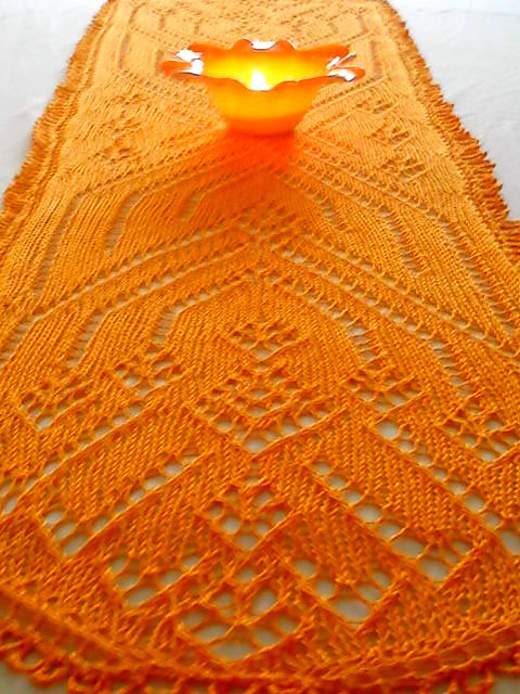 Kiss-of-Spring-Doily