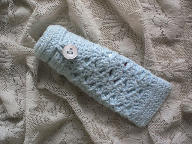 indispensable: hand cream case