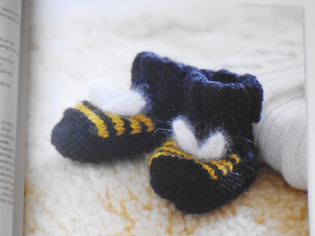 buzzy bee bootees