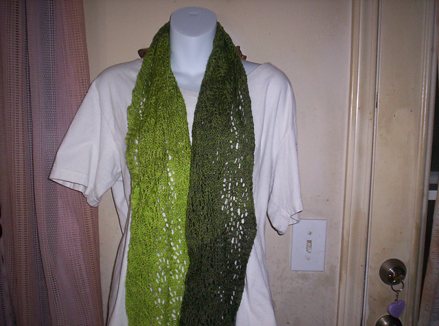 Thistle Leaf Scarf