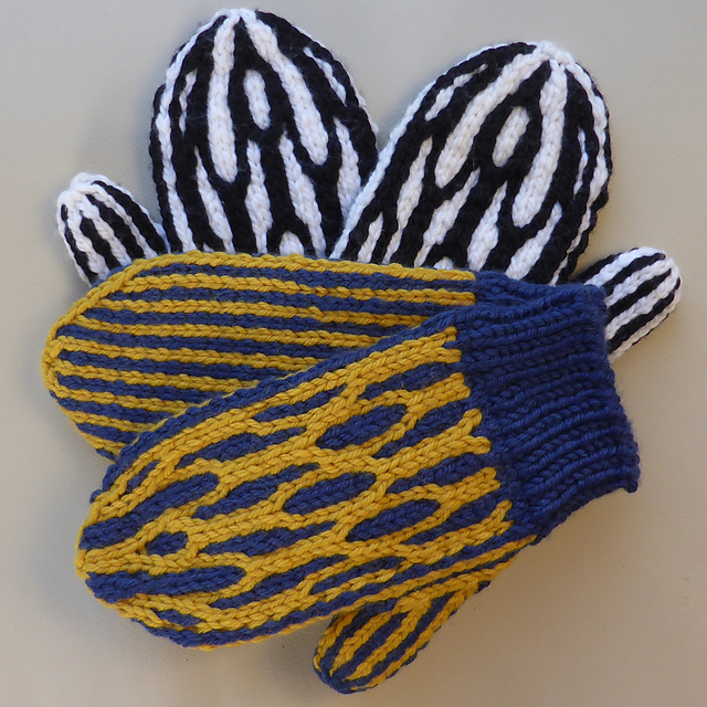 Painted Zebras Mittens