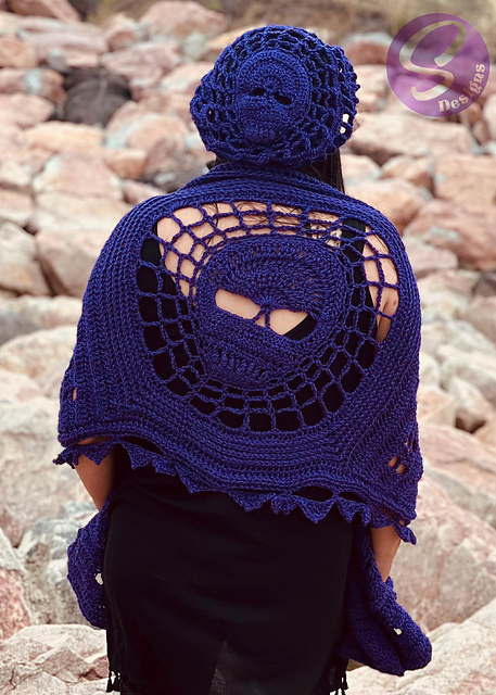 Skull Pocket Shawl
