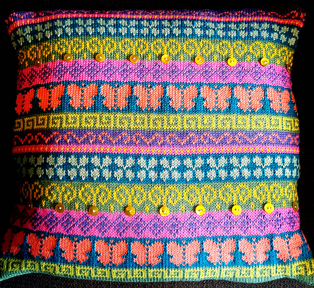 Papillon cushion