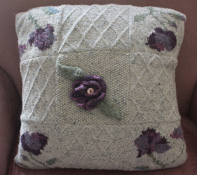 Rose trellis cushion