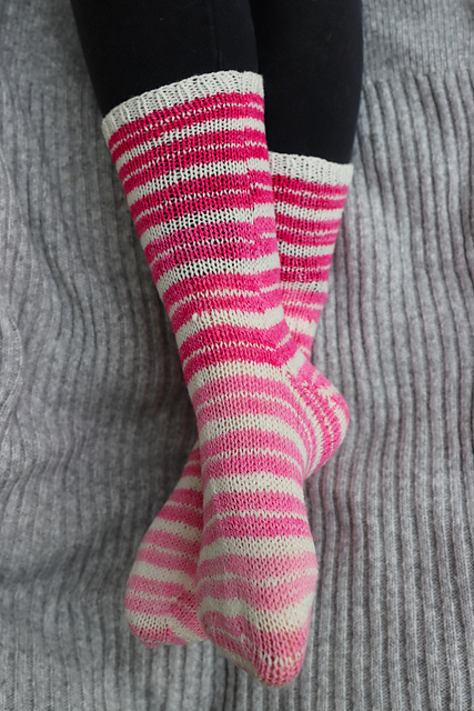 Gradient Pink Socks