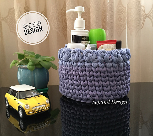 Beauty Edge tshirt basket