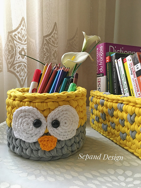 Owl tshirt yarn basket