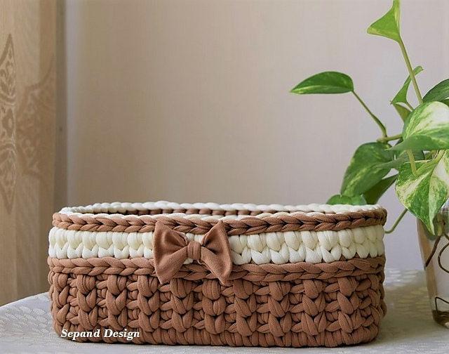 tshirt basket line rectangular