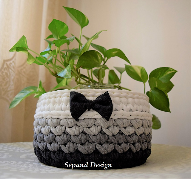 tshirt yarn basket N81