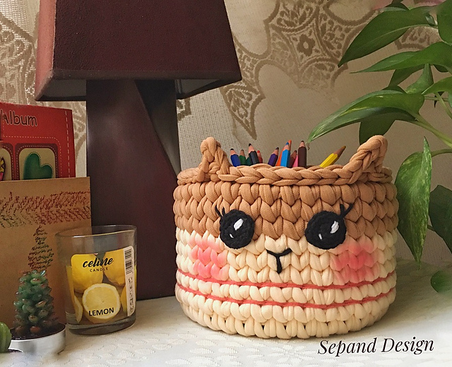 tshirt yarn basket Cat 101