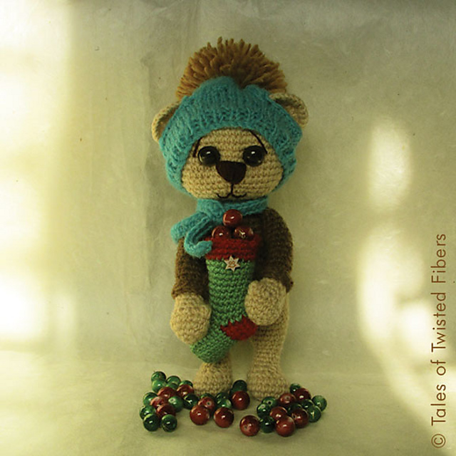 Nice Little Holiday Bear