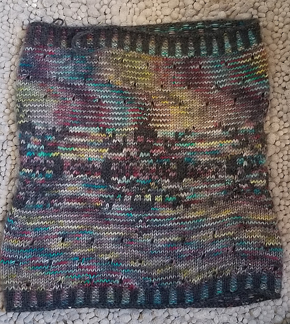 skull flake cowl