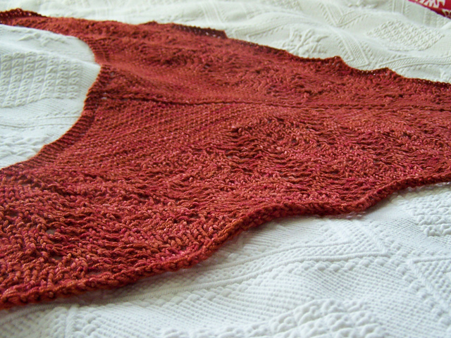Ravelry: Vermillion pattern by Carolina Diez