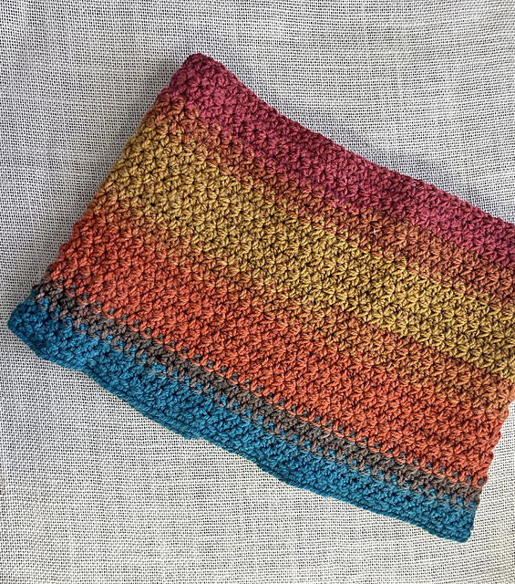 Striped Star Cowl