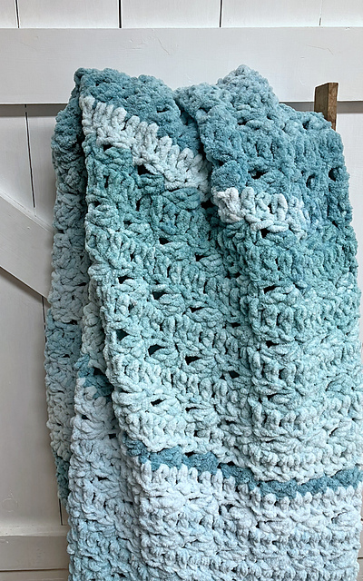 Aquamarine Twist Blanket