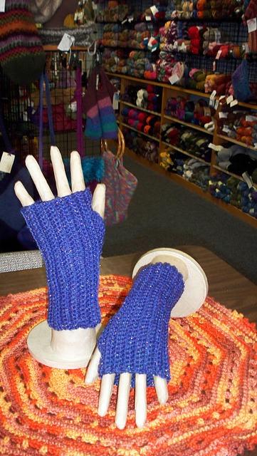 Handwarmers Two Crochet (7 1/2" long)