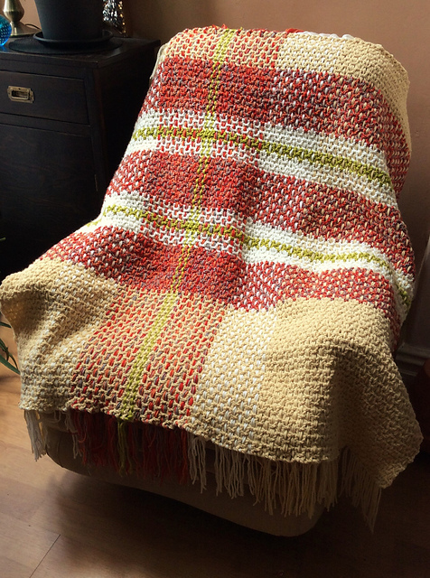 Crochet & Weave Large Plaid Throw 2