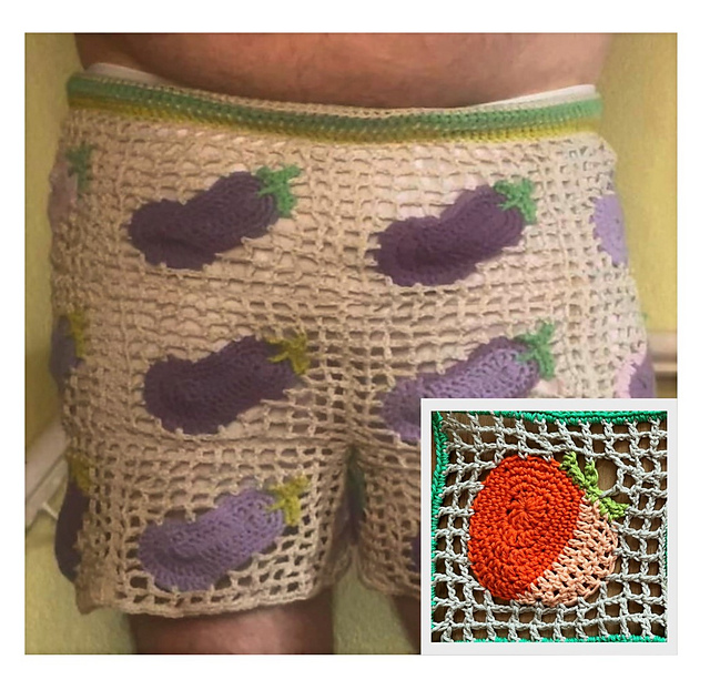 Emoji Square Shorts