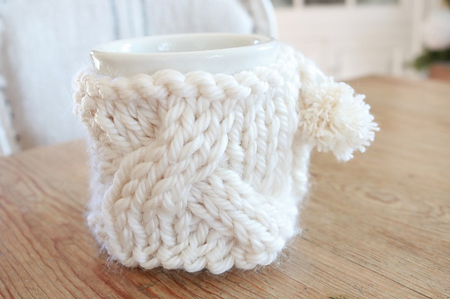 Cable Mug Cozy