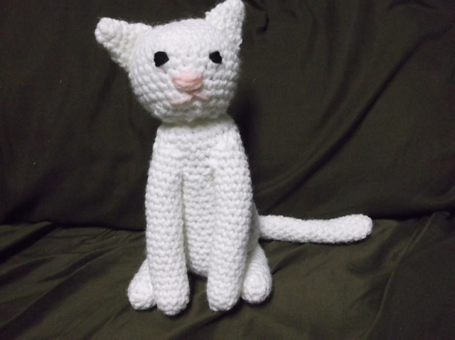 Sitting Cat Amigurumi
