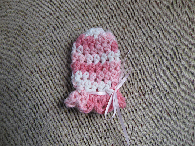 Pretty Baby Mitts