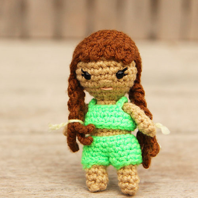 Zayna mini doll - Kozu Palm Pals