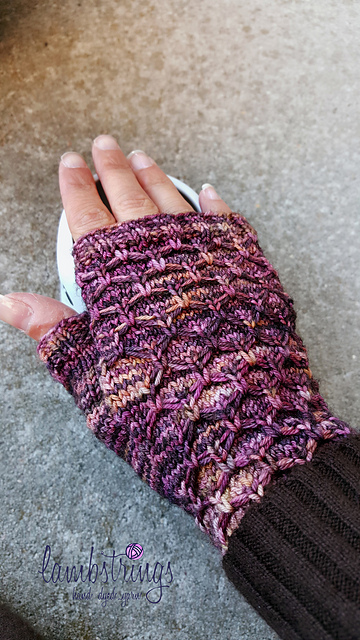 Carbon Fingerless Mitts