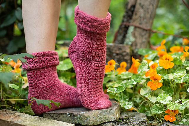 Foliage Forager Socks