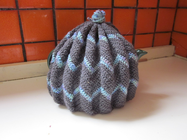 Four-Cup Tea Cosy