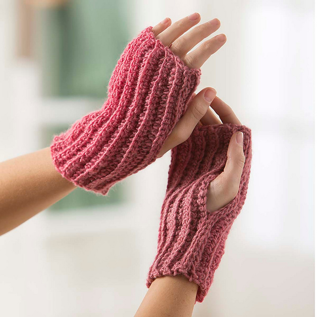 Ruby ribbed mitts