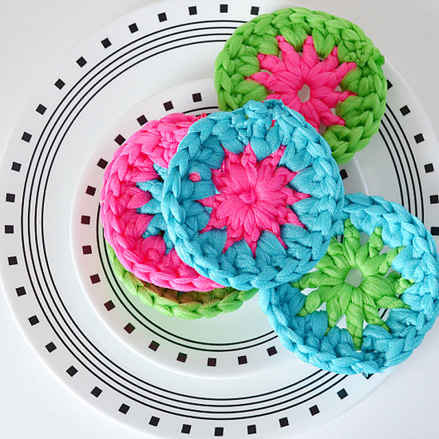 Neon Crochet Pot Scrubbies