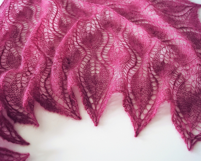 Water Leaves Lace Shawl
