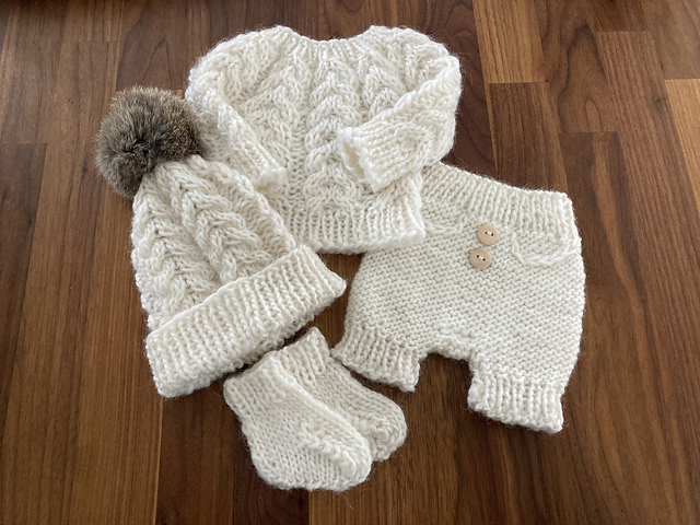 Thumper sweater set