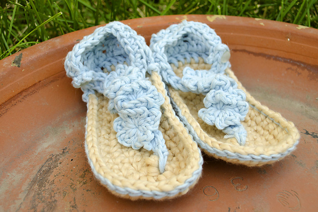 Emily's Sandals (Crocheted Flower Sandals)