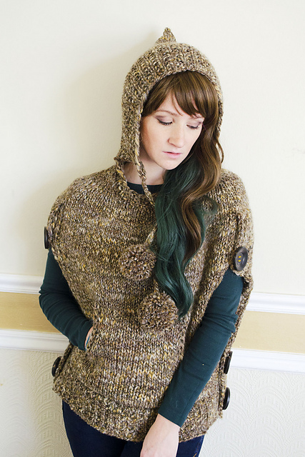Wolf Star Capelet