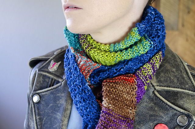 Costa Scarf