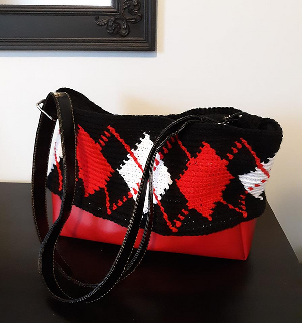 Argyle Purse