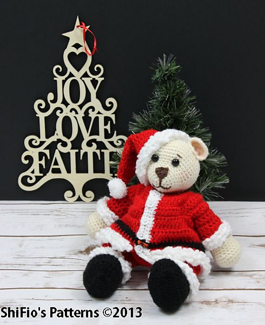269- Bear & Santa Outfit